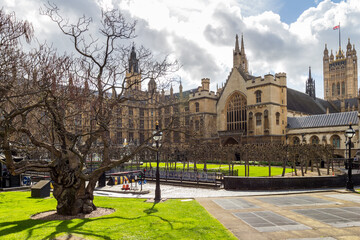 Houses of Parliament and Big Ben in London, UK