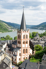 Fototapeta na wymiar St. Peter Kirche in Bacharach am Rhein
