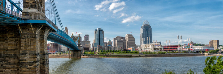 Cincinnati Skyline - obrazy, fototapety, plakaty