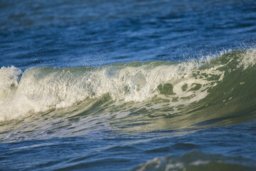 Fototapeta premium Atlantic Ocean Waves in Cape Cod