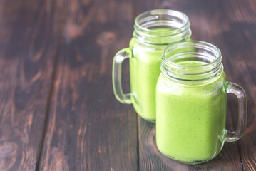 Avocado and spinach smoothies