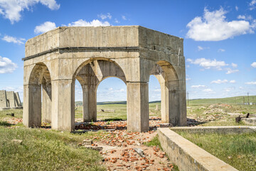 Fototapeta na wymiar ruins of potash plant in Antioch, Nebraska