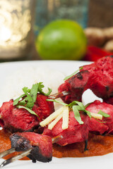 Indisches Tikka Hühnchen mit Reis