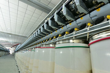 Obraz premium The spinning machine is working in the workshop