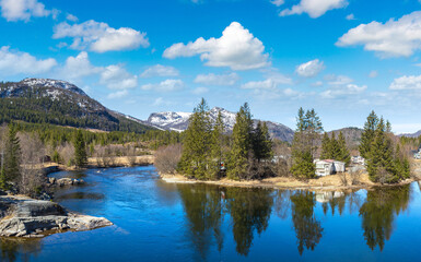Fototapeta na wymiar River in Norway
