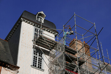 bâtiment en travaux