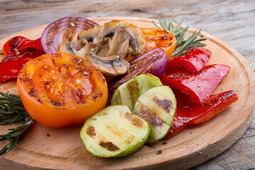 Grilled vegetables set