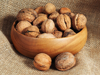 Still life with walnuts