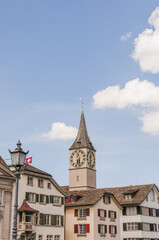 Zürich, Stadt, Altstadt, St. Peter Kirche, Kirchturm, Limmat, Limmatquai, Münsterbrücke, Niederdorf, Stadtrundgang, Frühling, Sommer, Schweiz