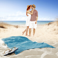 Fototapeta na wymiar towel on beach 