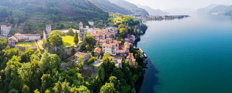 Corenno Plinio - Lago di Como (IT) - Vista Aerea del borgo