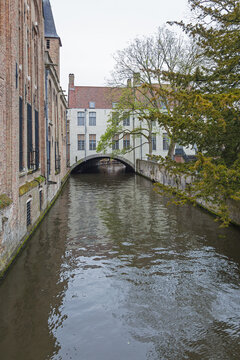 House Bridge on canal  in downtown historic center of Bruges (Brugge), Belgium