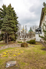 Fototapeta na wymiar YAROSLAVL, RUSSIA - APRIL 27, 2017: The Holy Transfiguration Monastery. Built in the beginning of the 13th century. The Monument of history and culture 