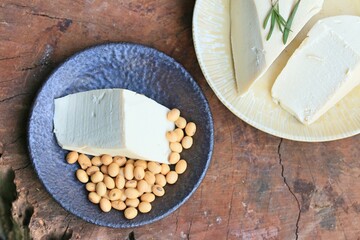 tofu and soy beans