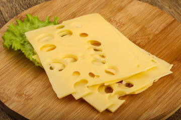 Sliced cheese