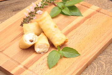 Spring rolls with cottage cheese