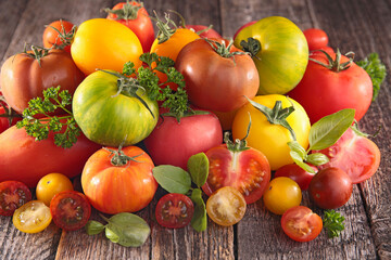variety of tomatoes