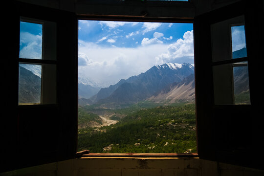 Fototapeta View to Karimabad and Hunza valley through the Baltit fort window, Pakistan