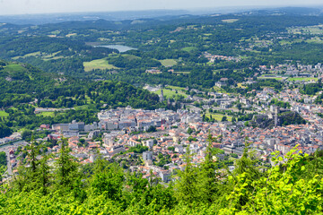 Fototapeta na wymiar Panorama of the city of Lourdes