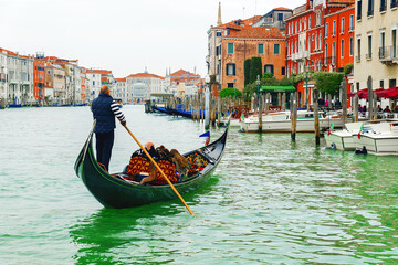 Fototapeta na wymiar cloudy Morning Grand Canal in Venice