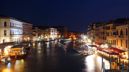 Fototapeta premium Grand canal in Venice night view