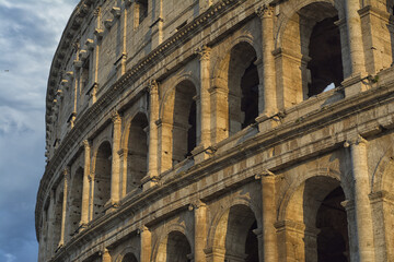 Fototapeta premium Luce al tramonto sul Colosseo, Roma