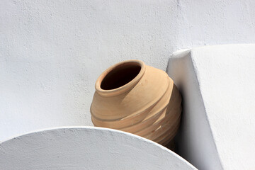 Empty clay pot