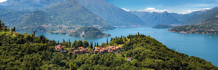 Lago di Como - Vezio, castello di Vezio - Italy - obrazy, fototapety, plakaty