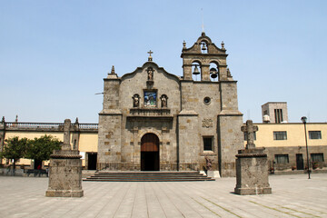 Fototapeta na wymiar Parroquia De San Pedro Apóstol, Zapopan, Guadalajara
