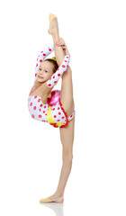 Gymnast does the splits