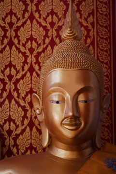 Golden Buddha statue.