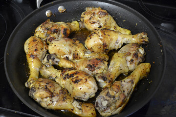 Rosemary Chicken Drumsticks in Skillet
