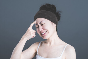 女性 ショック