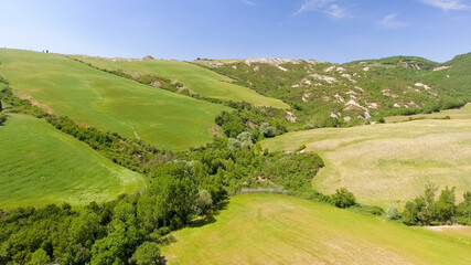 Obraz premium Tuscany countryside hills, stunning aerial view in spring