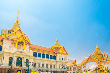 Fototapeta premium The Main Hall of Royal Grand Palace at Wat Phra Kaew, Grand Palace, Bangkok, Thailand.
