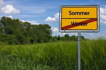 Sommer - Winter - Bilder mit Wörtern aus dem Bereich Sommer und Urlaub, Wortwolke, Würfel, Buchstabe, Bild, Illustration