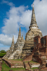 Fototapeta premium AYUTTHAYA, THAILAND - August, 2016: Ayutthaya Historical Park, Phra Nakhon Si Ayutthaya. Temple Pagoda in Ayutthaya of Thailand