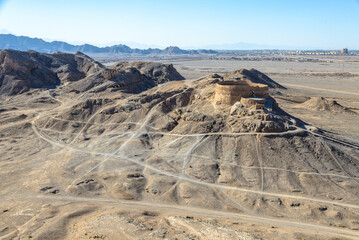 zoroastrian towers of silence