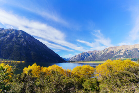 Beautiful scenery of Lake Pearson (Moana Rua) in Autumn , Arthur's pass National Park , South Island of New Zealand