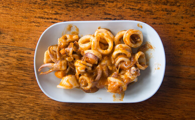 Stir fry squid with salted egg
