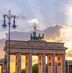 Fototapeta premium Brandenburger Tor Sonnenuntergang, Berlin