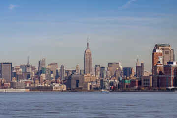 Obraz premium Downtown Manhattan across the Hudson River, New York, Manhattan, United States of America
