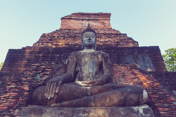 Fototapeta premium Buddha statue