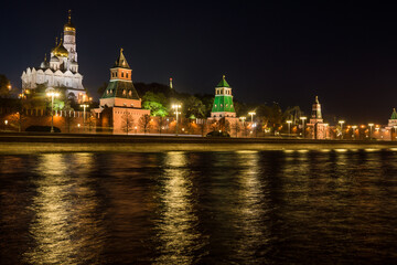 Fototapeta na wymiar The Kremlin and the Kremlin embankment at night