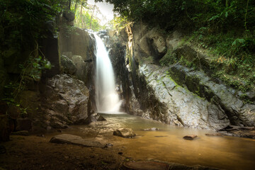 waterfall cave sunlights