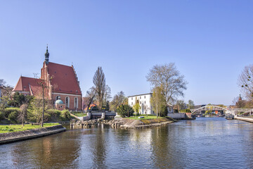 Bydgoszcz - Brda River and Cathedral of St. Martin and St. Nicholas - obrazy, fototapety, plakaty
