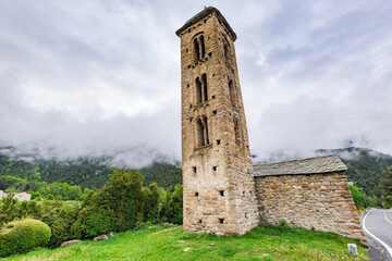 Obraz premium Clouds over Sant Miquel Engolasters church,Andorra