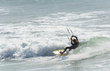Kite Surfer Rips into Shore