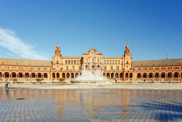 Fototapeta na wymiar Spanish Square (Plaza de Espana) in Sevilla, Spain