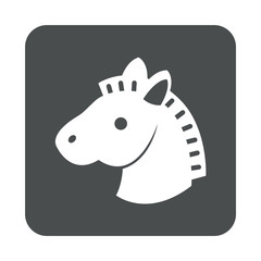 Icono plano cabeza caballo en cuadrado gris